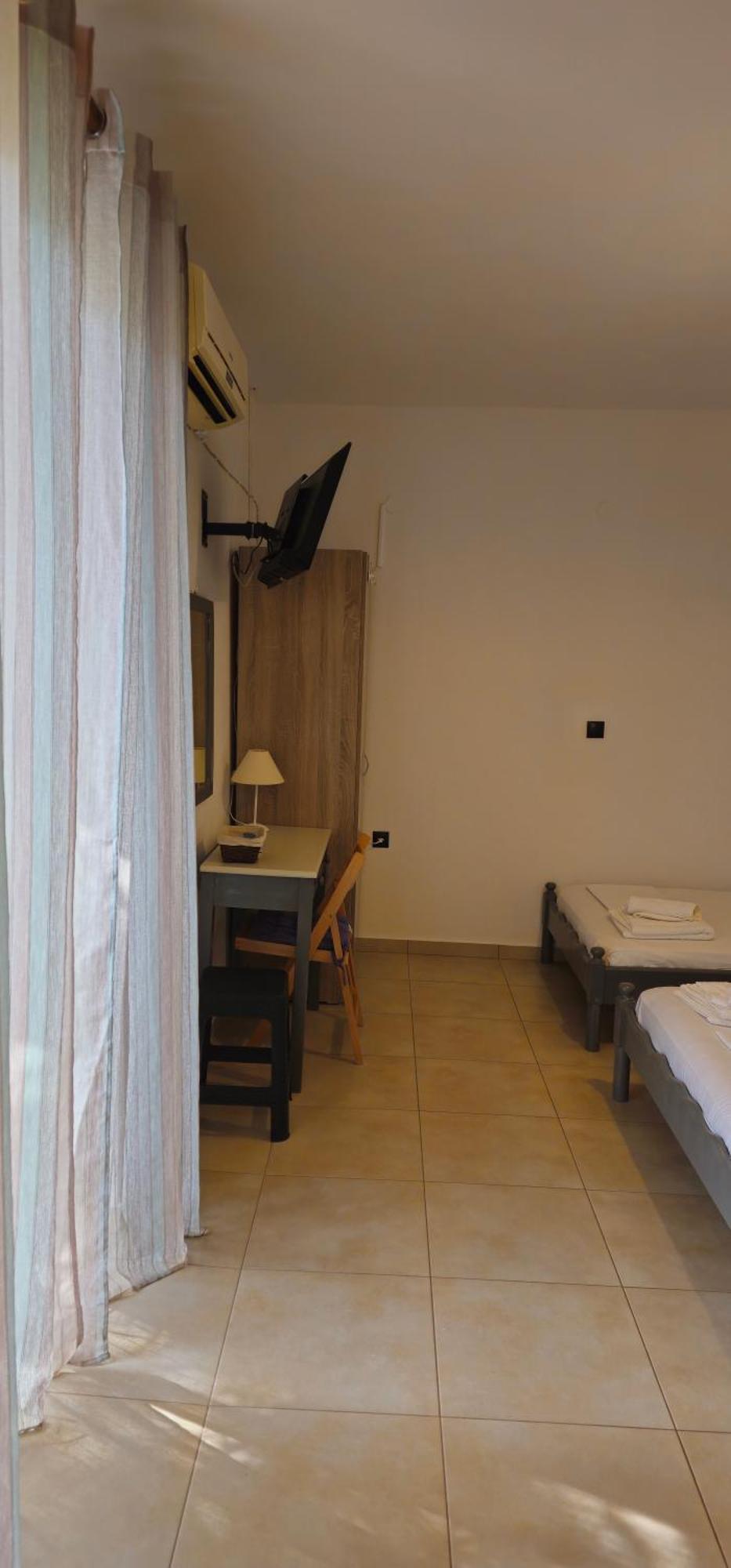 Argiropouloi Hotel ปาราลีอออัสตรอช ภายนอก รูปภาพ